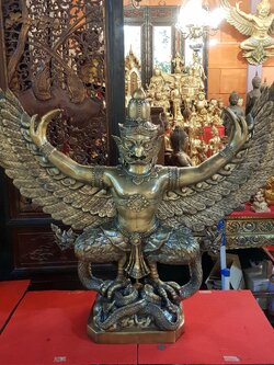 พญาครุฑยุดนาค (ใหญ่)