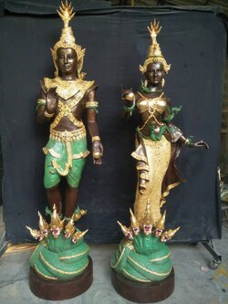 พ่อปู่ แม่ย่า นาคราช (ขนาดเท่าคนจริง)