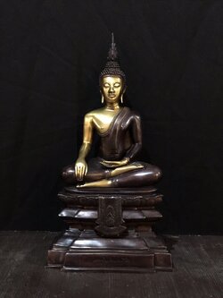 หลวงพ่อพระใส หน้าตัก 5.9 นิ้ว