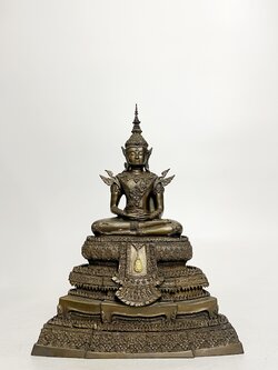 พระแก้วมรกต ภปร. หน้าตัก 5 นิ้ว