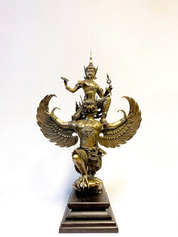 พระนารายณ์ทรงครุฑ หน้าตัก 9 นิ้ว