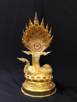 พญานาค 9 เศียร