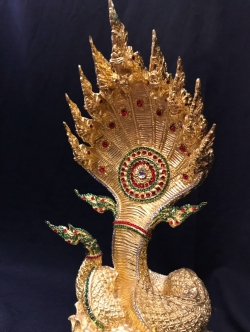 พญานาค 9 เศียร