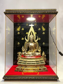 พระพระพุทธชินราชจำลอง รุ่น 666 ปี ทวีโชค หน้าตัก 9 นิ้ว หมายเลข 56