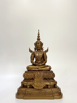 พระแก้วมรกต ทรงเครื่องฤดูร้อน หน้าตัก 5 นิ้ว