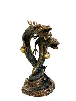 มังกรคู่ ล่อแก้ว