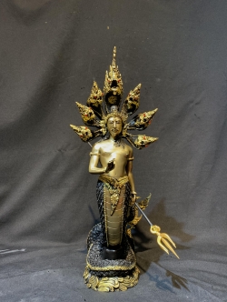 ปู่นาคราช ทรงตรีศูล หน้าตัก 9 นิ้ว (ปรก 7 เศียร)