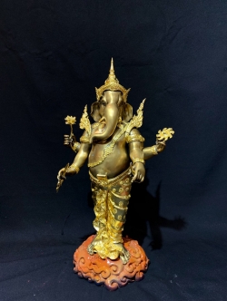 พระพิฆเนศ ปางเหนือเมฆ หน้าตัก 9 นิ้ว