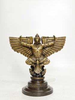 พญาครุฑ สมบัติแผ่นดิน สูง 12 นิ้ว (หมายเลข 271)