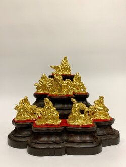 ชุด แปดเซียน พร้อมฐานไม้มะค่า