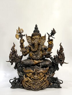 พระพิฆเนศ รุ่นบัลลังก์เศรษฐี หน้าตัก 9 นิ้ว