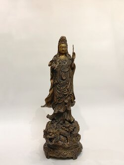 พระโพธิสัตว์กวมอิม หน้าตัก 9 นิ้ว