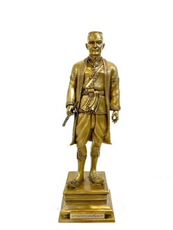 รัชกาลที่ 1 หน้าตัก 9 นิ้ว