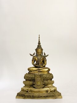 พระแก้วมรกต ทรงเครื่องฤดูร้อน หน้าตัก 5 นิ้ว