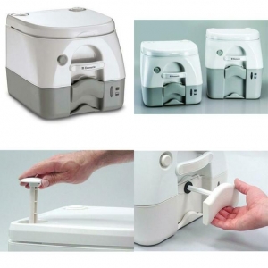 โถส้วมแบบพกพา ห้องส้วมบนรถ Dometic portable toilet