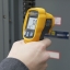 FLUKE รุ่น 64 MAX เครื่องวัดอุณหภูมิแบบอินฟราเรดย่านวัด -30 ถึง 600 องศา ค่า Distance to spot size อัตราส่วน 20 : 1